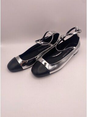 Stuart Weitzman Women's Eden Ankle Cap Toe Silver Strap Flats Sz 8.5 B